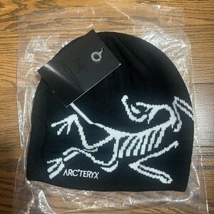 Arc’teryx Bird Head Beanie